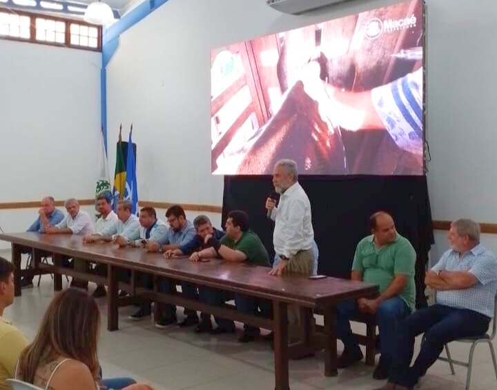 Sistema FAERJ/SENAR Rio participa do encerramento da campanha de vacinação contra a Febre Aftosa